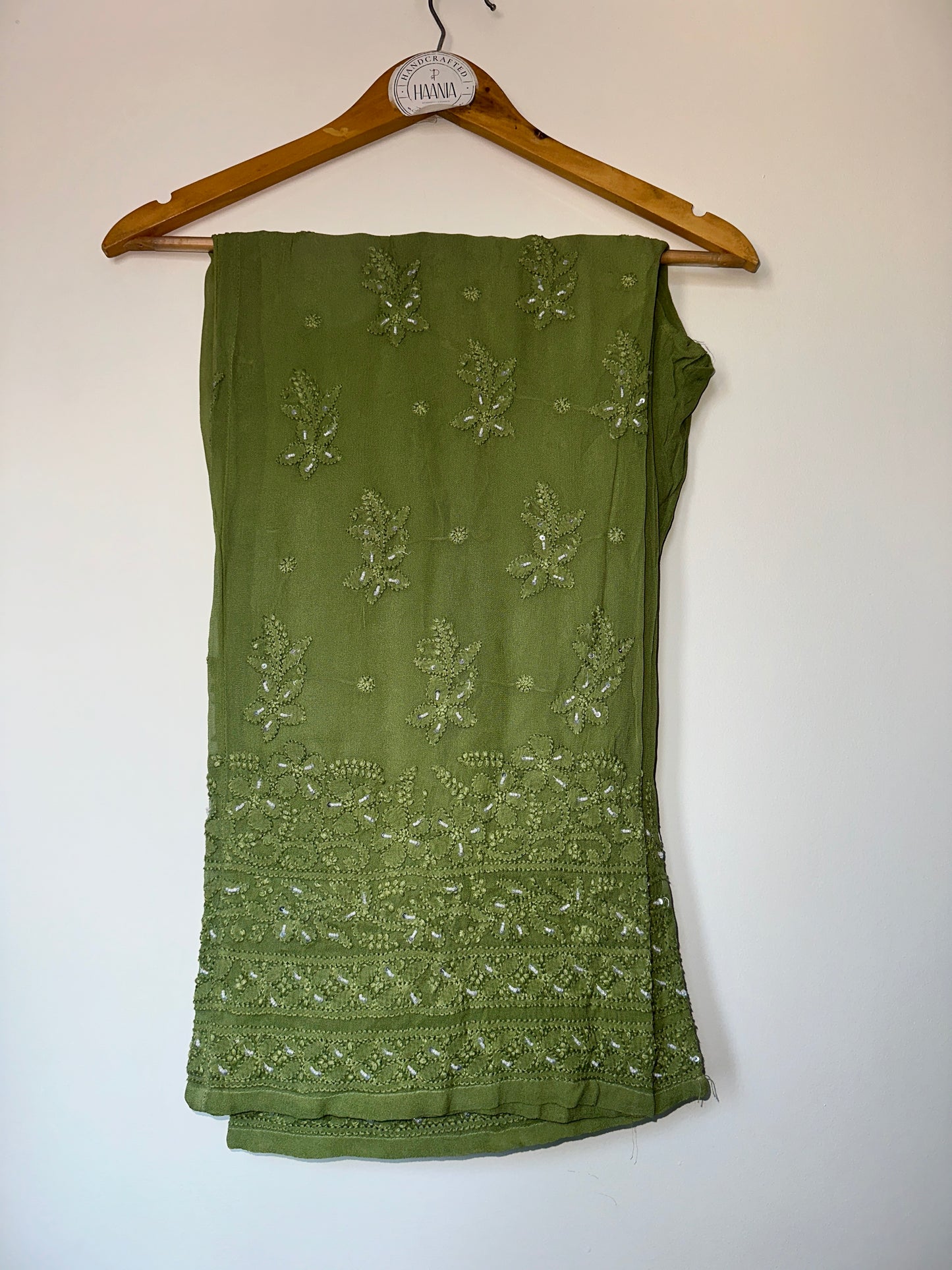 Viral Pearl & Cutdana Chikankari Suit Set - Green