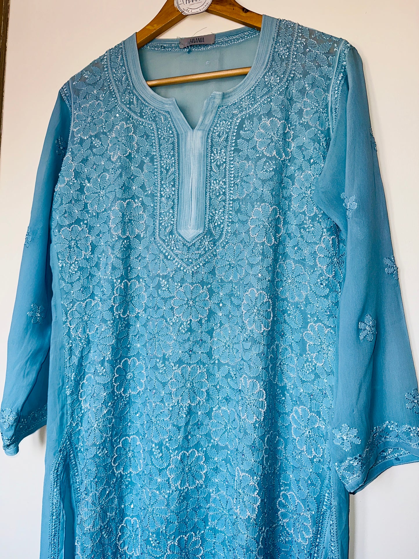 Viral Pearl & Cutdana Chikankari Suit Set-Blue