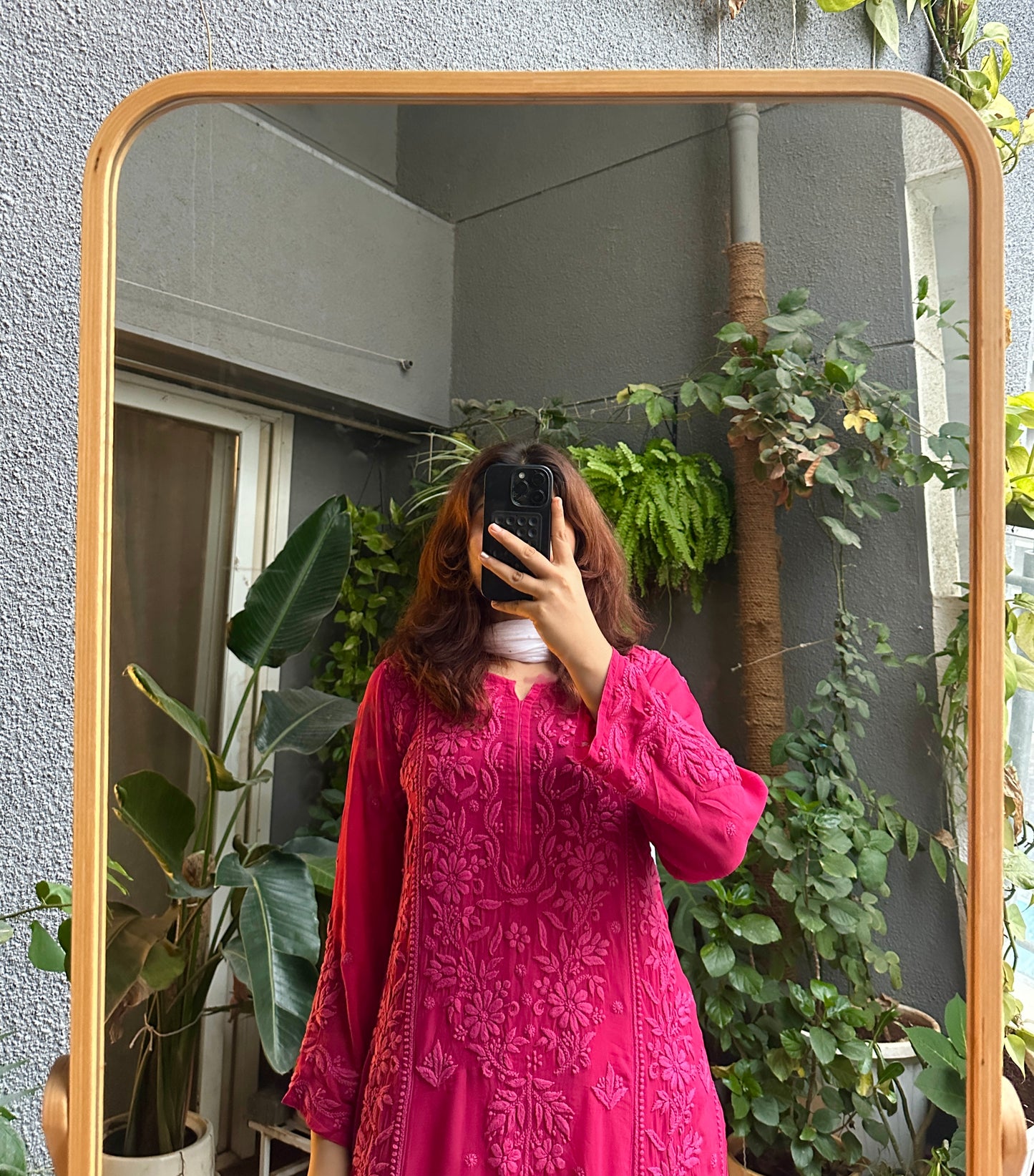 Ziva Viscose Chikankari Kurti