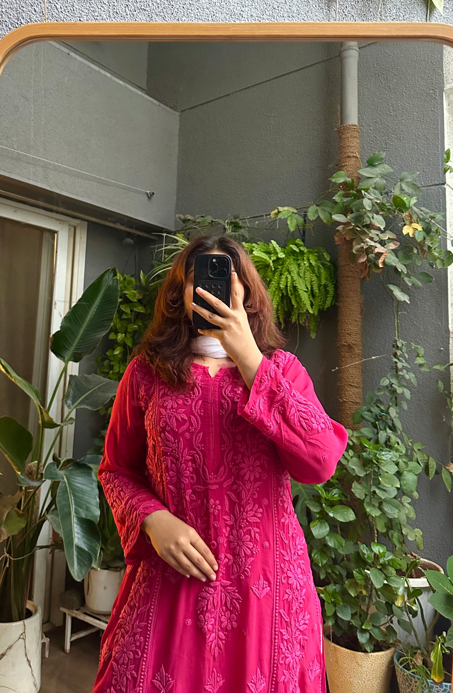 Ziva Viscose Chikankari Kurti