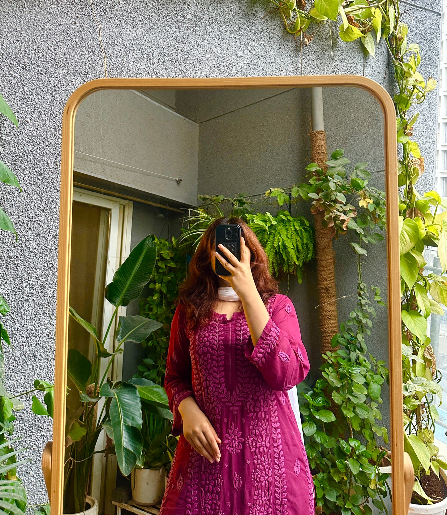 Ziva Viscose Chikankari Kurti
