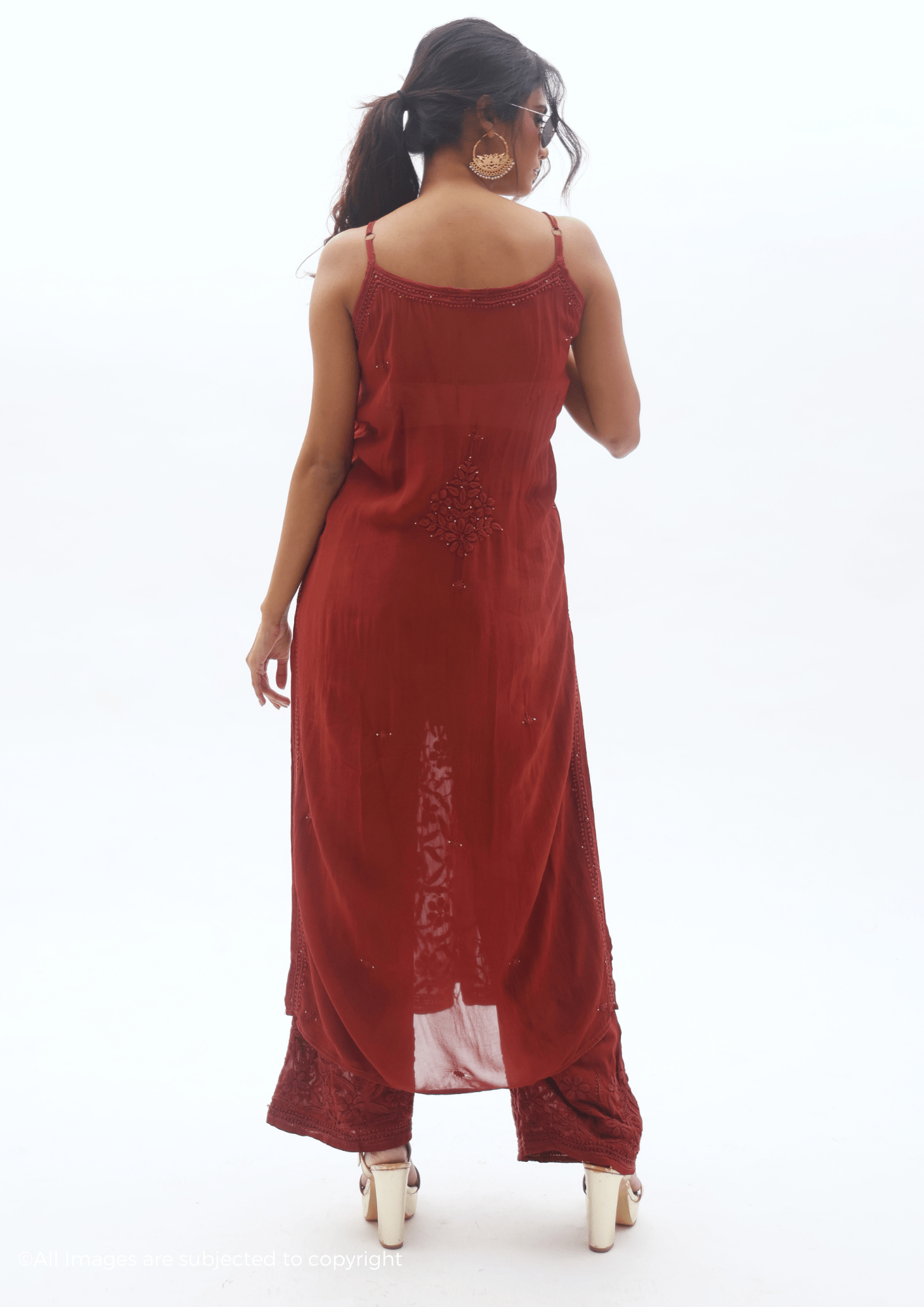 Diva Chikankari Mukaish Noodle Strap Suit Set