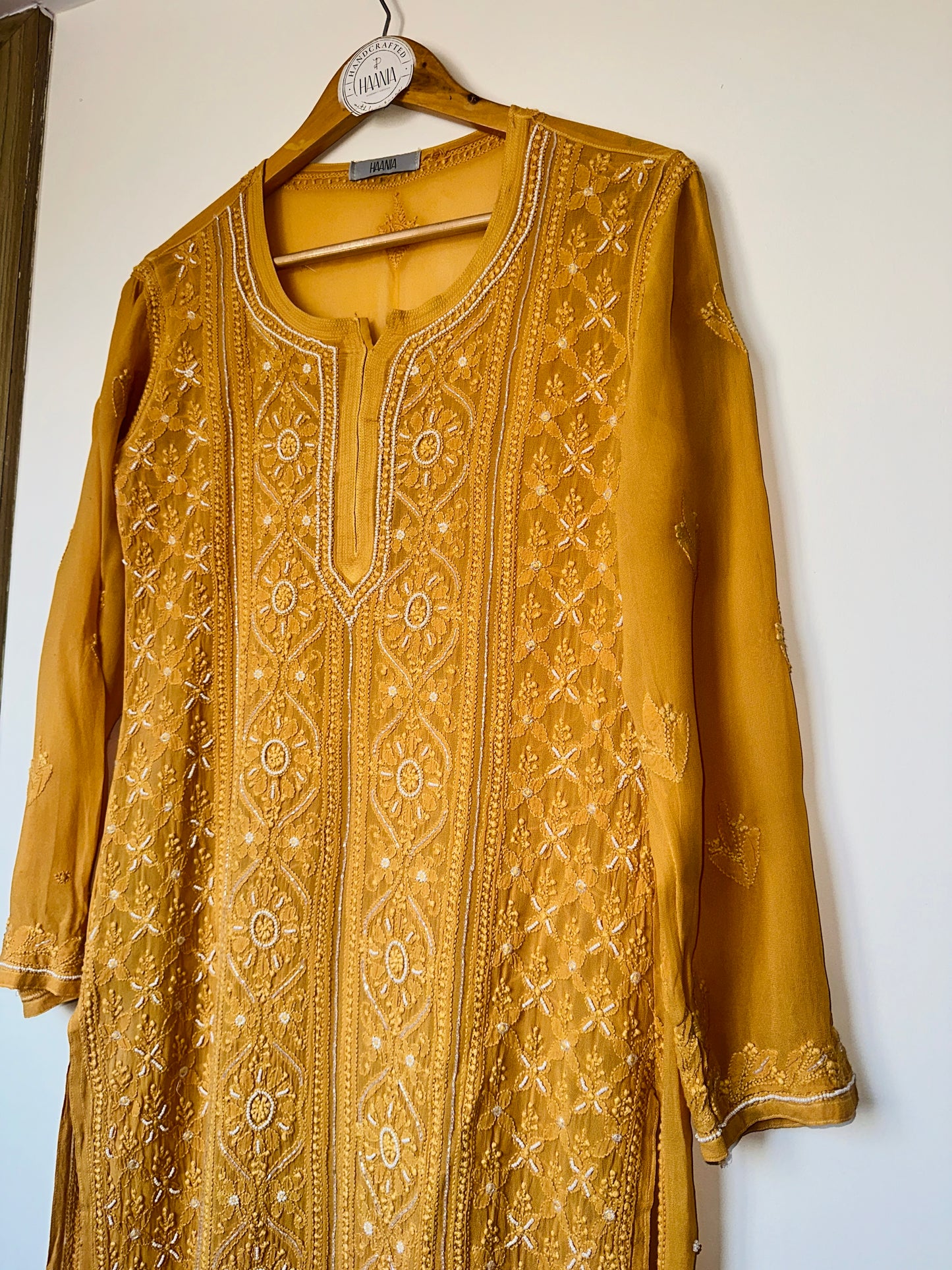 Viral Pearl & Cutdana Chikankari Suit Set -