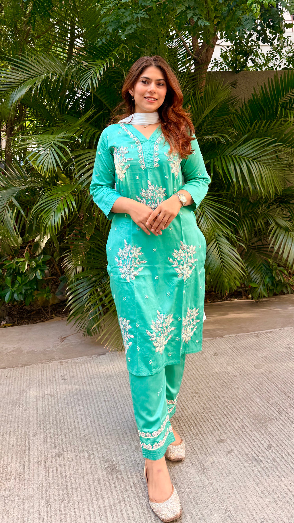 Maira Chikankari Kurta Set