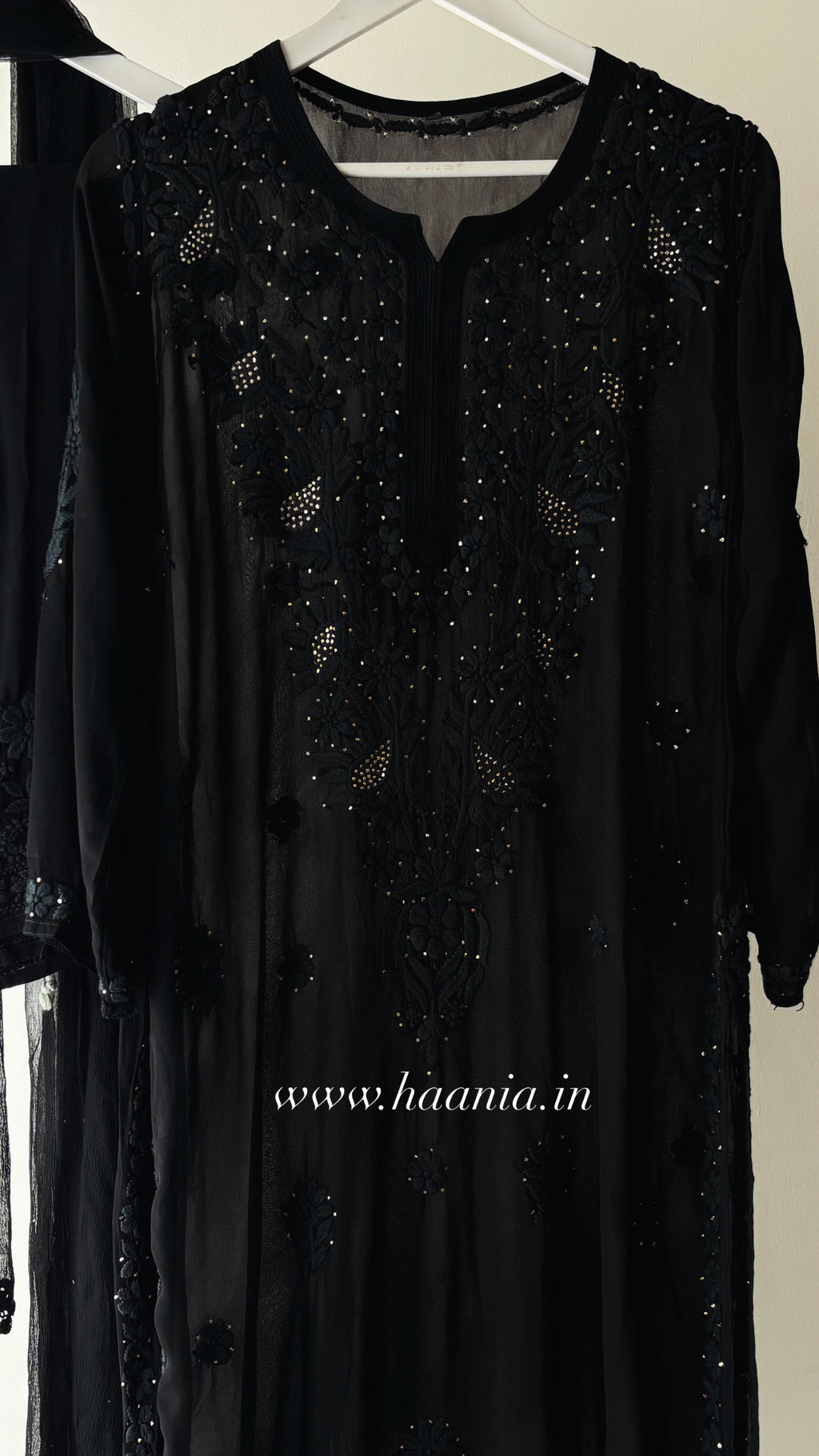 Chandani Ratein Chikankari Suit Set