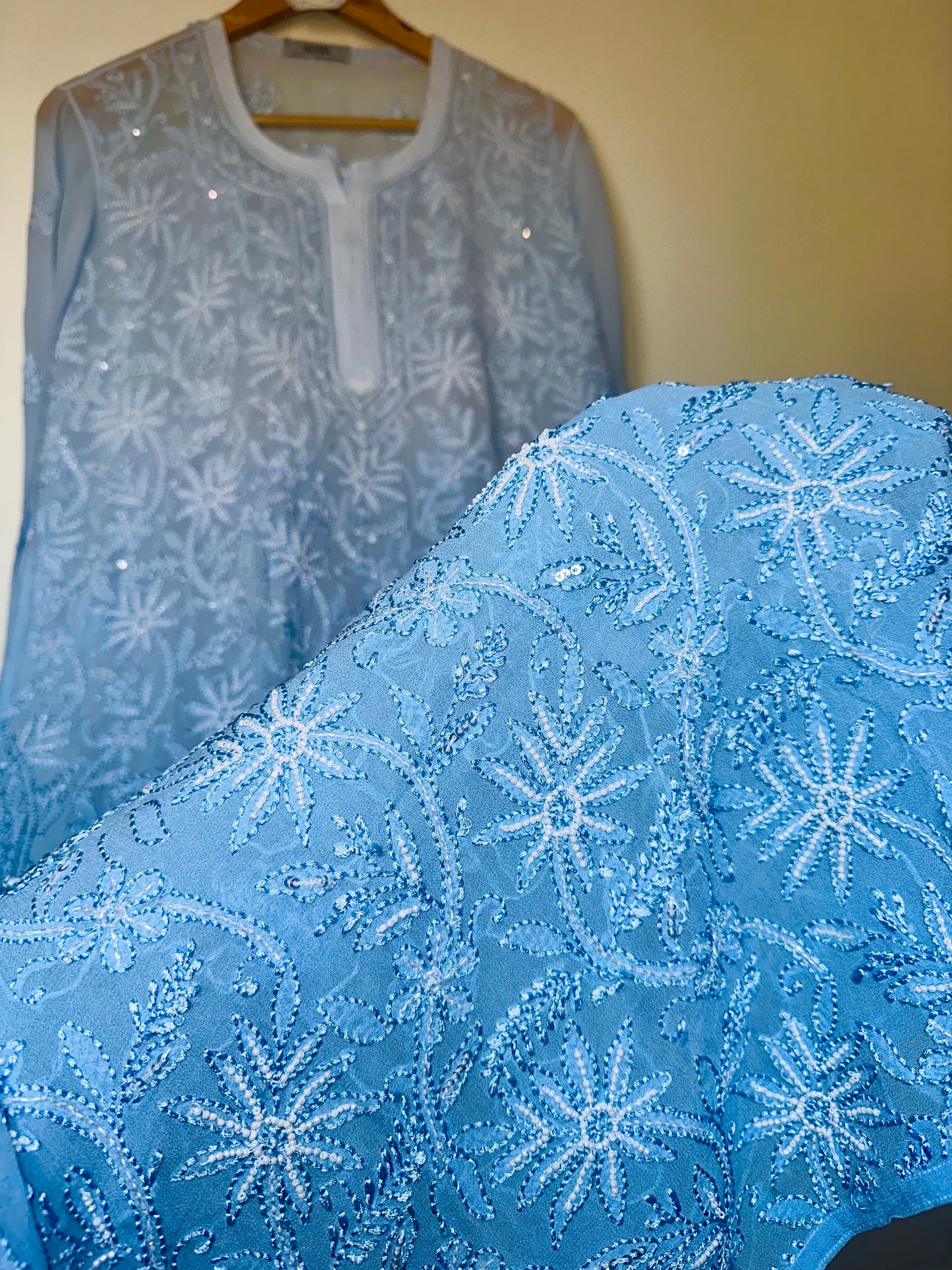 Viral Pearl & Cutdana Chikankari Suit Set - Ombré Blue
