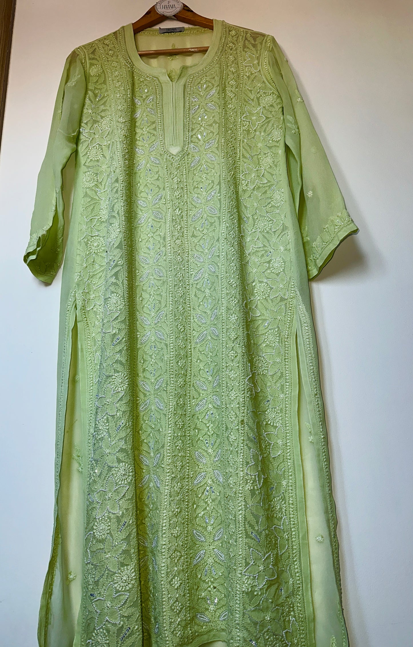 Viral Pearl & Cutdana Chikankari Suit Set - Light Green