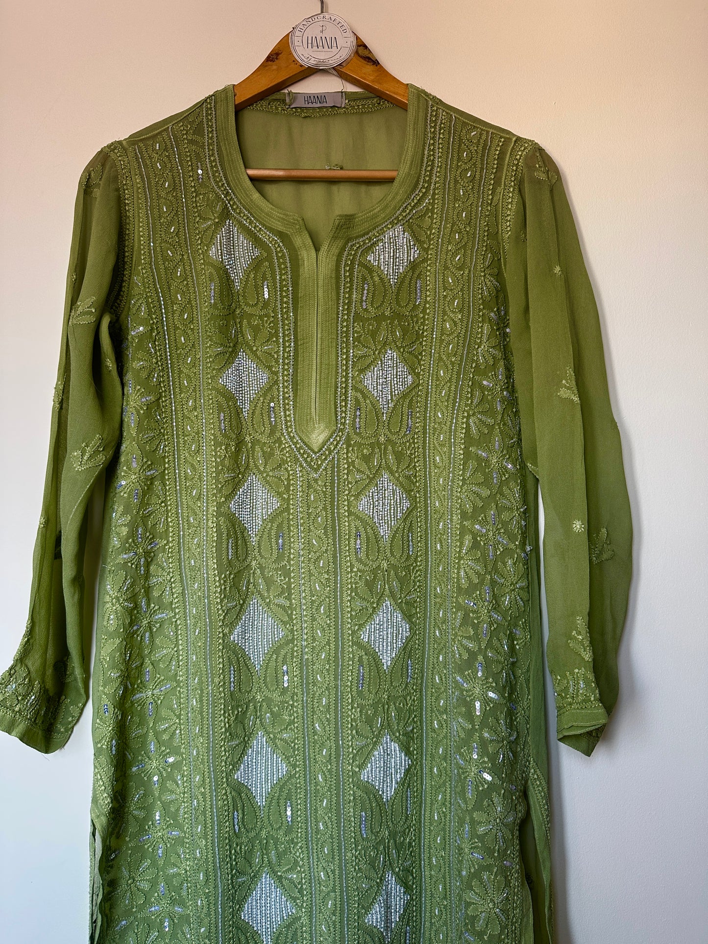 Viral Pearl & Cutdana Chikankari Suit Set - Green