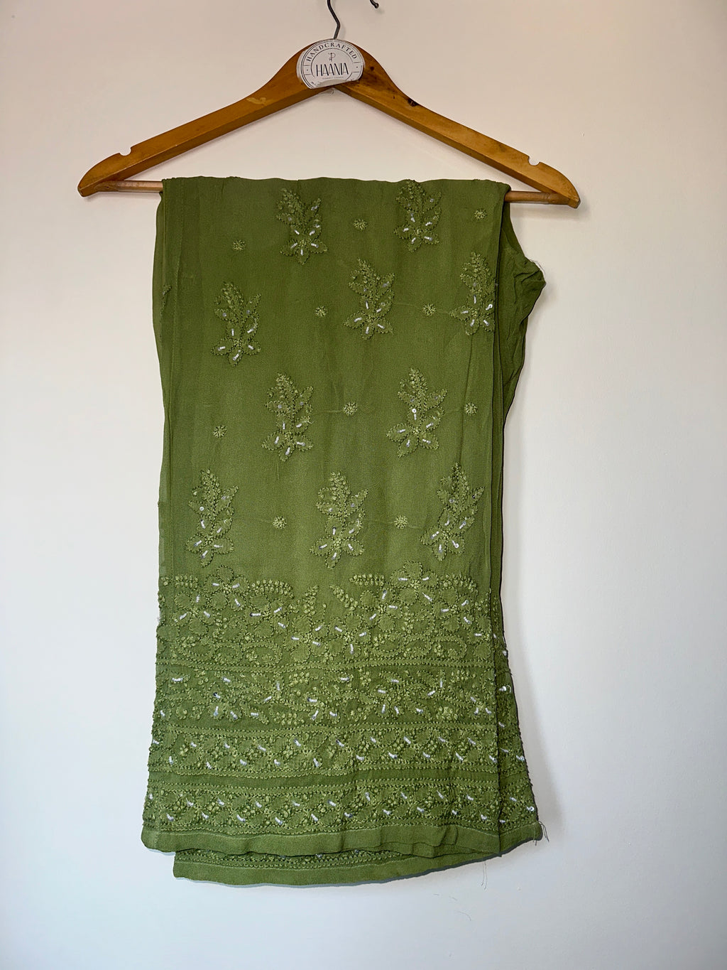 Viral Pearl & Cutdana Chikankari Suit Set - Green