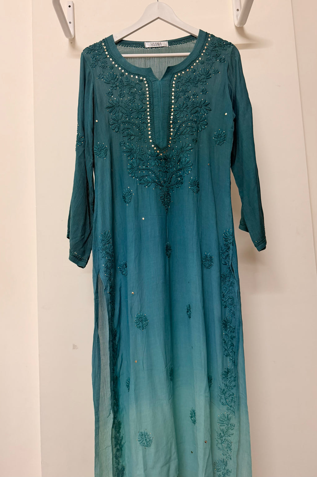 Pure chiffon Mukaish embellished kurta