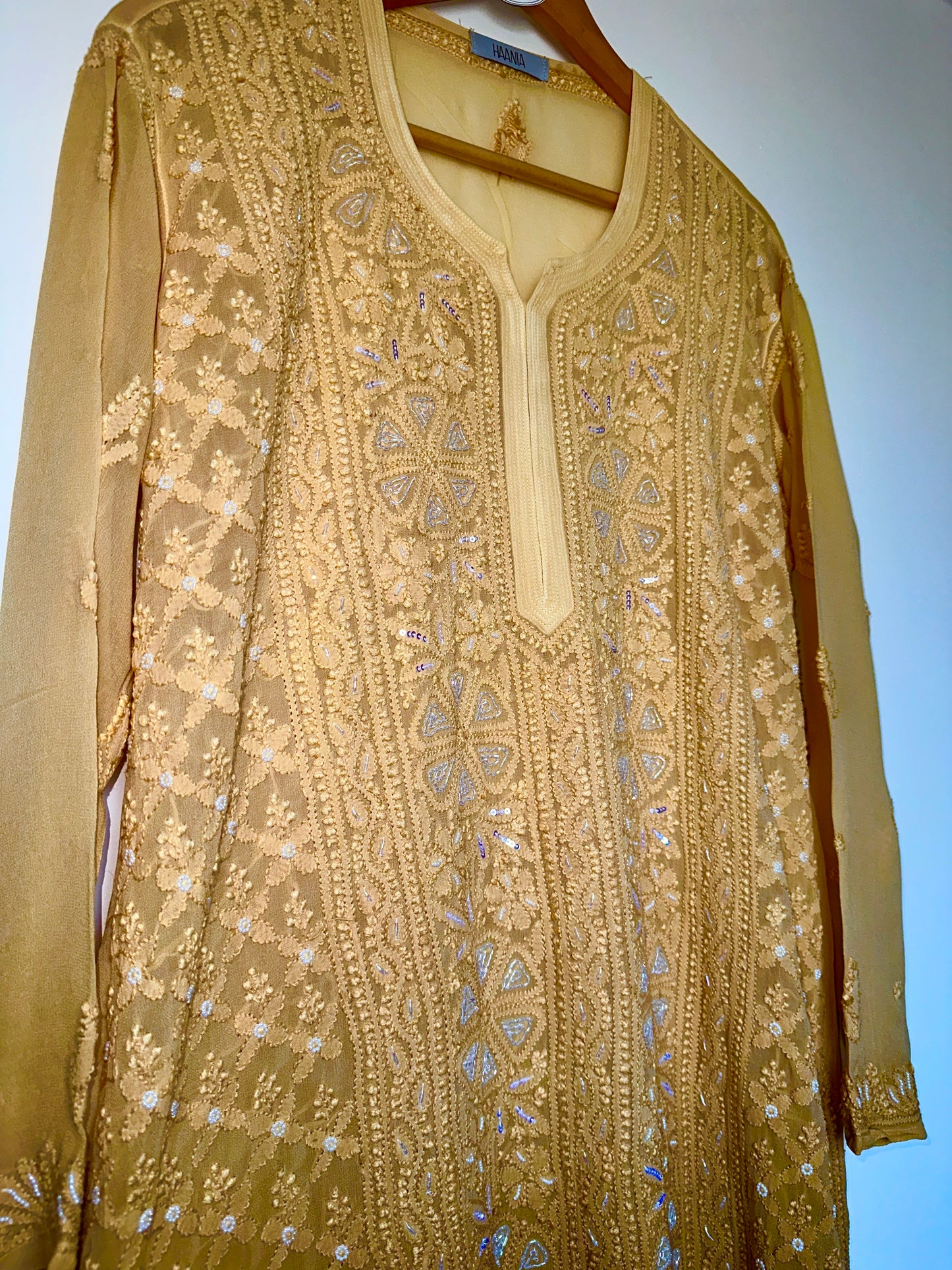 Viral Pearl & Cutdana Chikankari Kurti