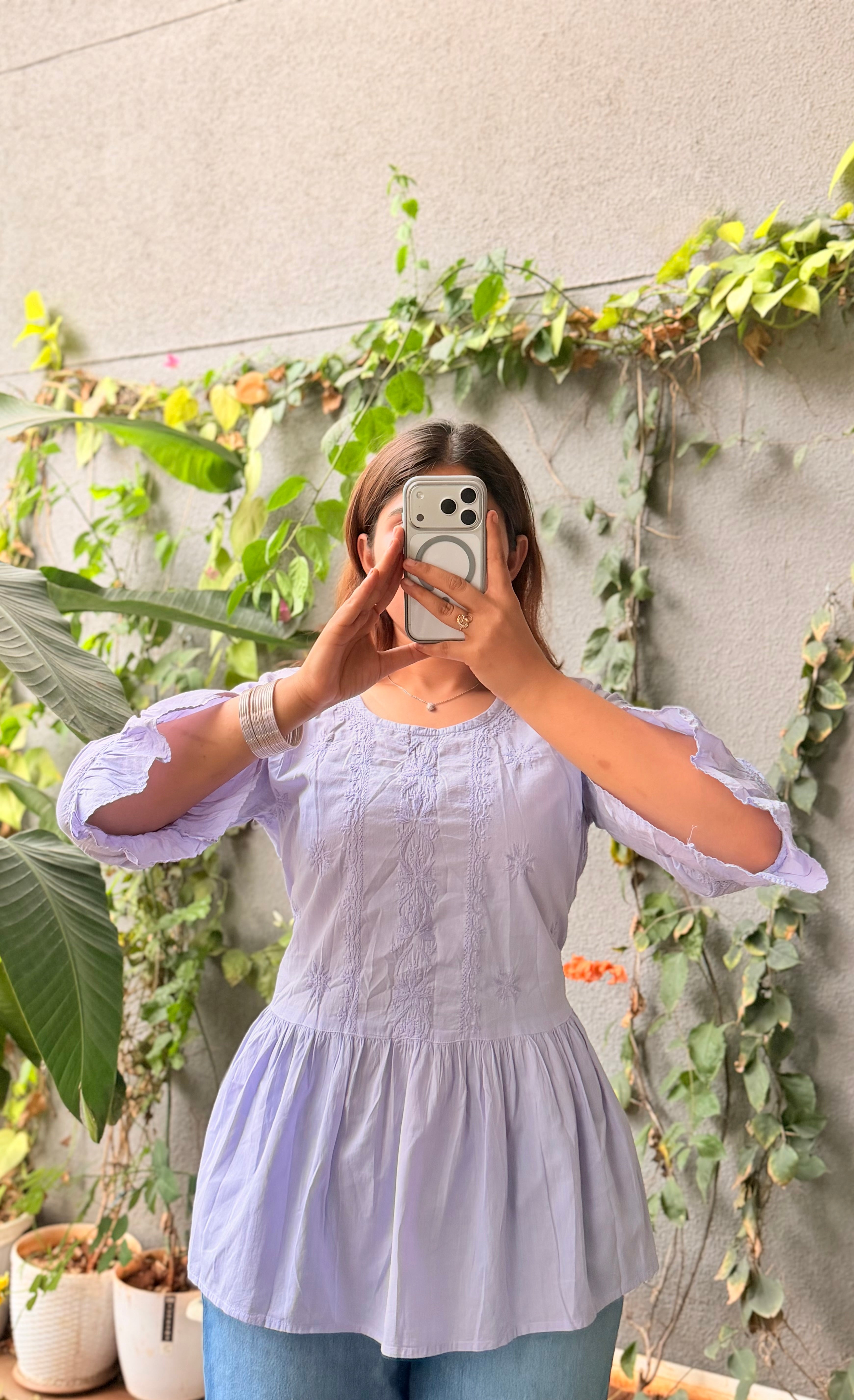 Zuni Handcrafted Chikankari short Kurti