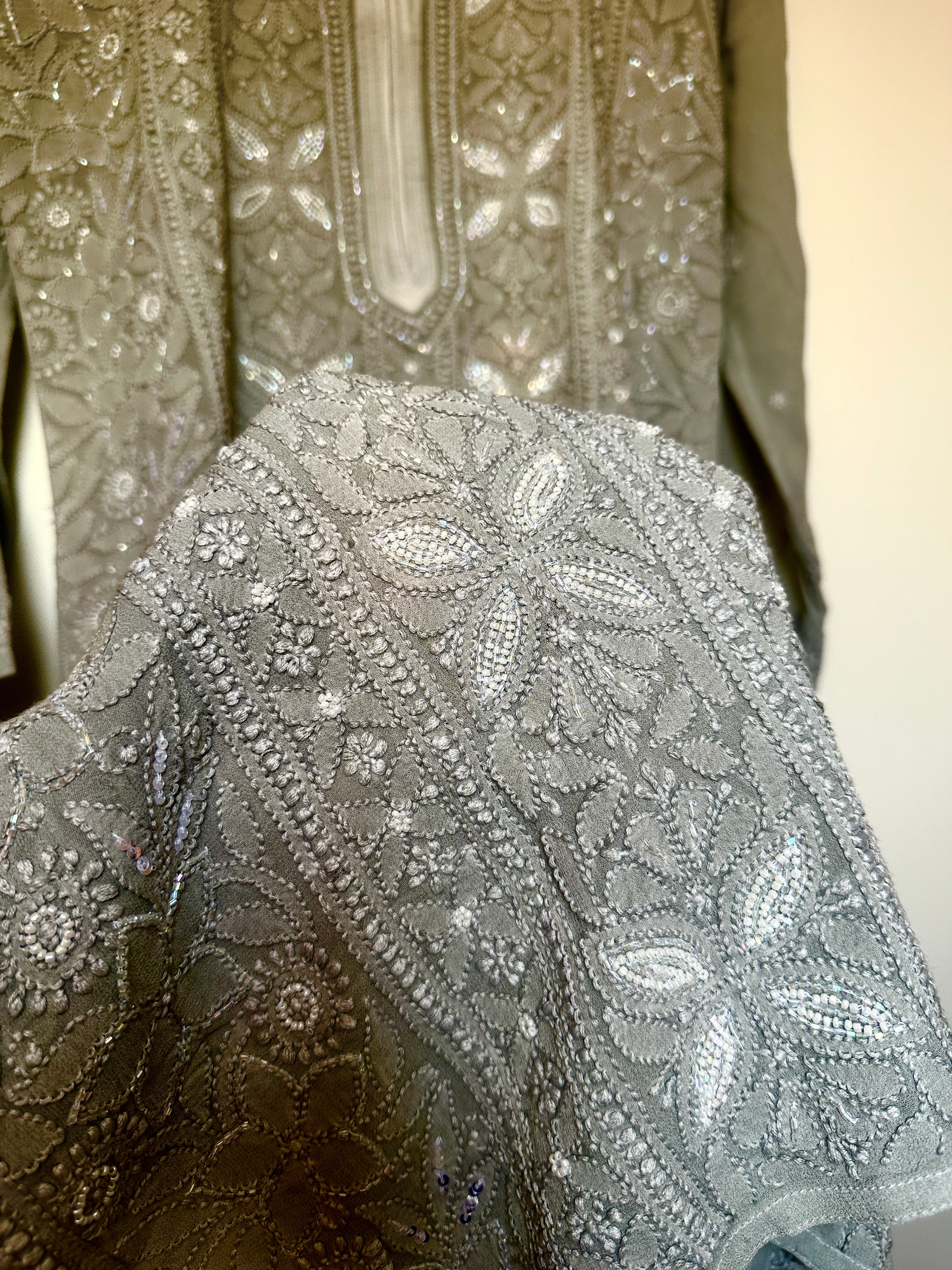 Our Viral Pearl & Cutdana Chikankari kurta - Grey