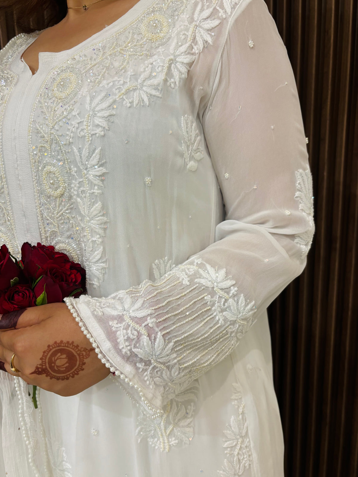 Nooré White Handcrafted Pearl & Cutdana embellished Chikankari Kurta & Suit Set