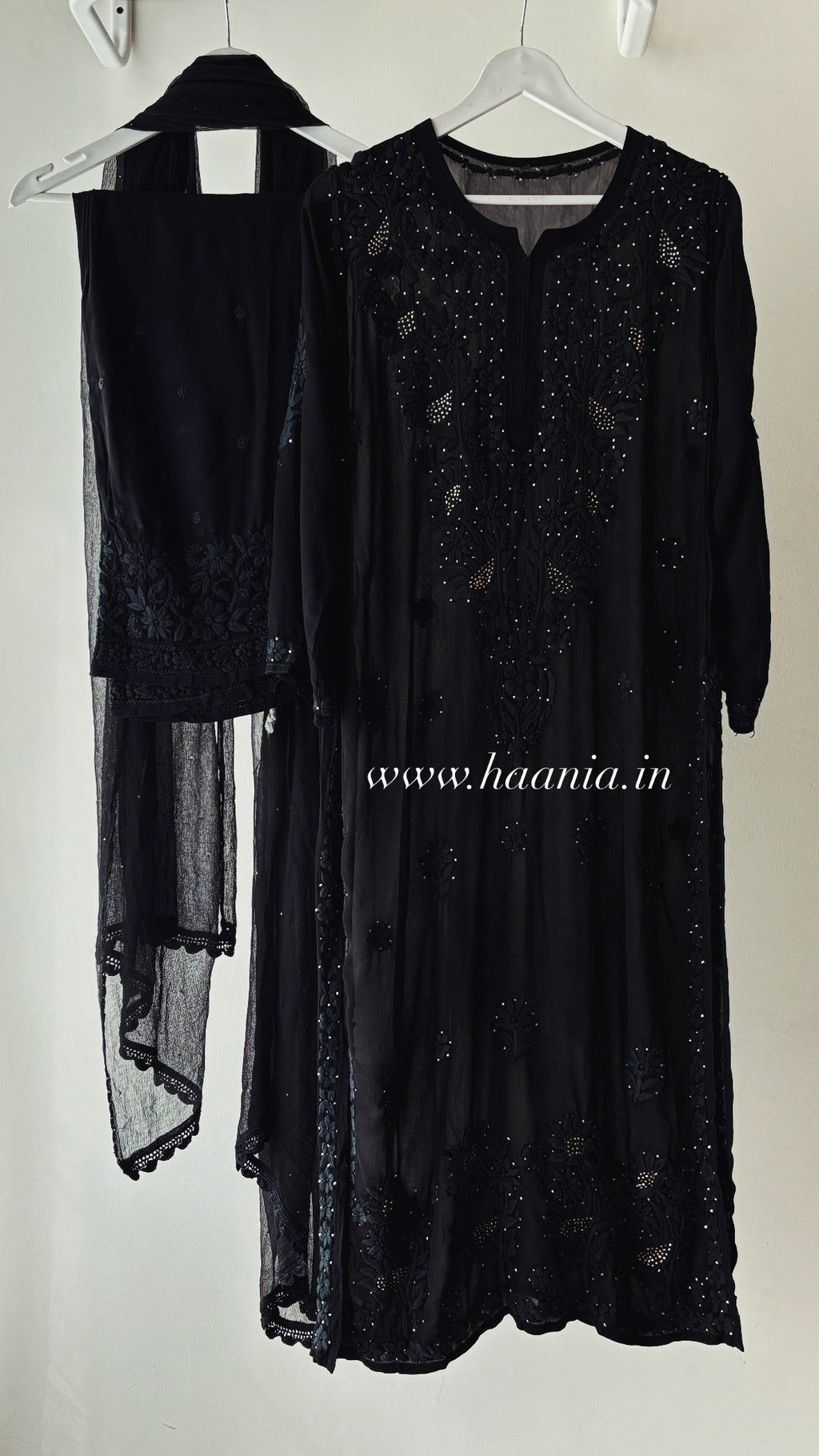 Chandani Ratein Chikankari Suit Set