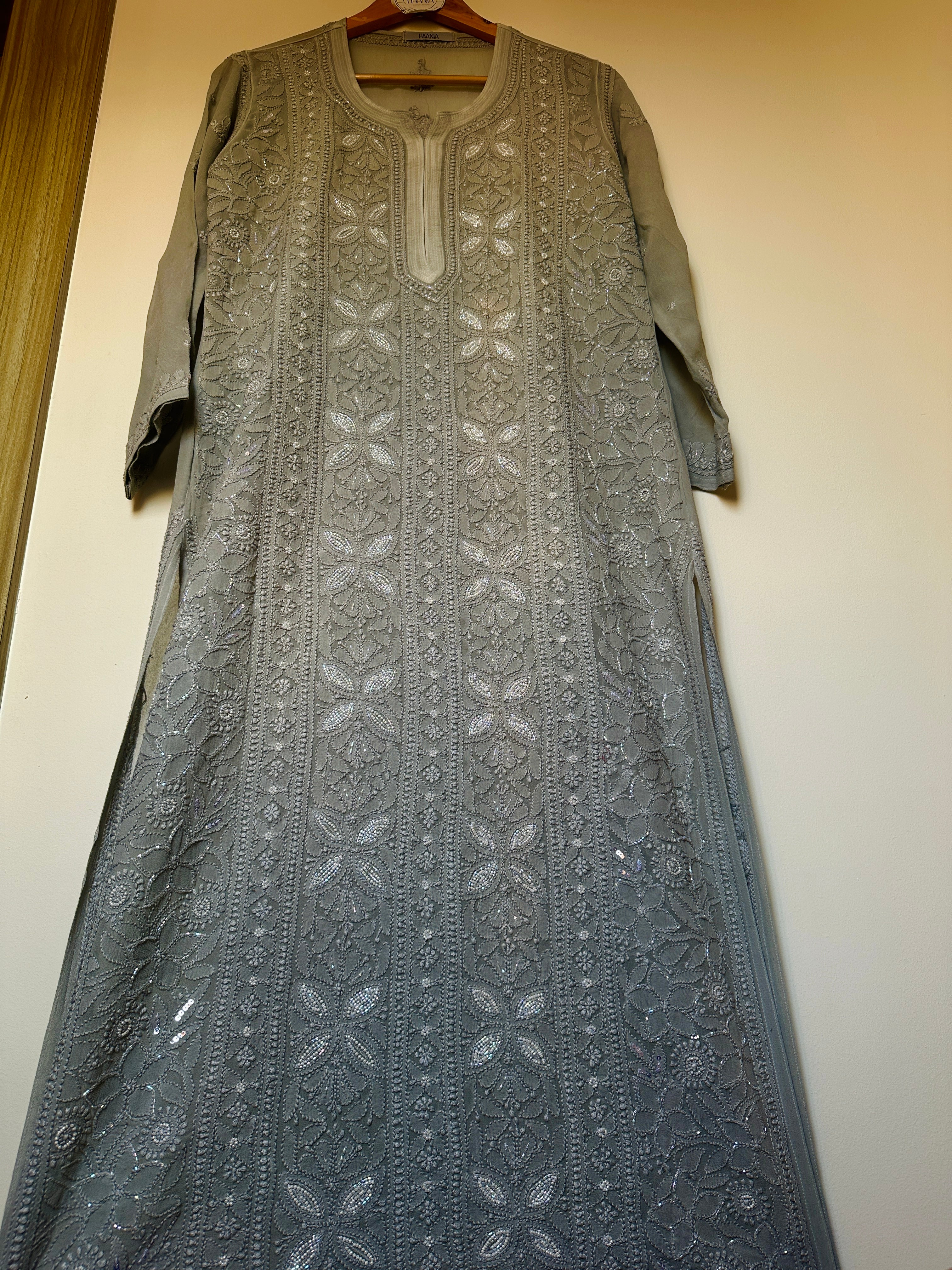 Our Viral Pearl & Cutdana Chikankari kurta - Grey